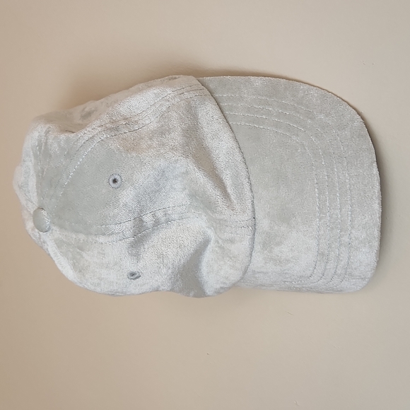 Urban Outfitters Silver Velvet Ball Cap Hat - Picture 2 of 4